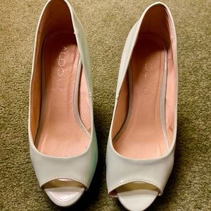 Peep Toes Pumps by Aldo